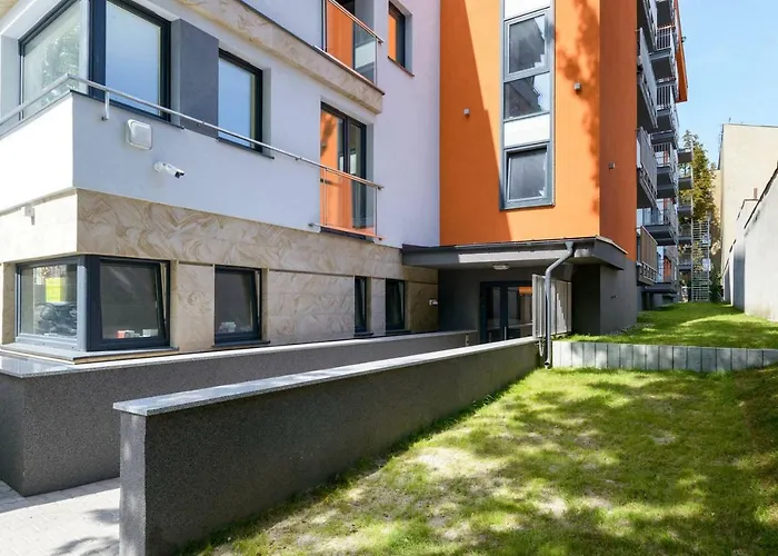 Good Time Centrum Strzelecka B * Poznań