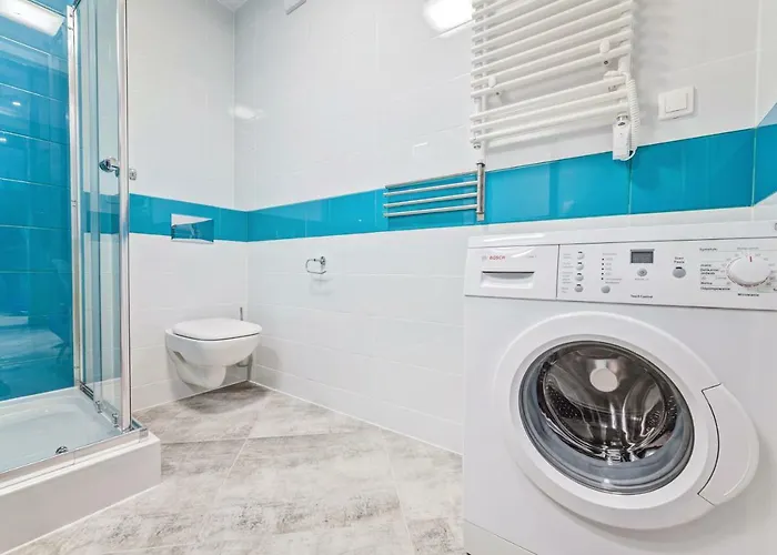 Good Time Centrum Strzelecka B * Poznań